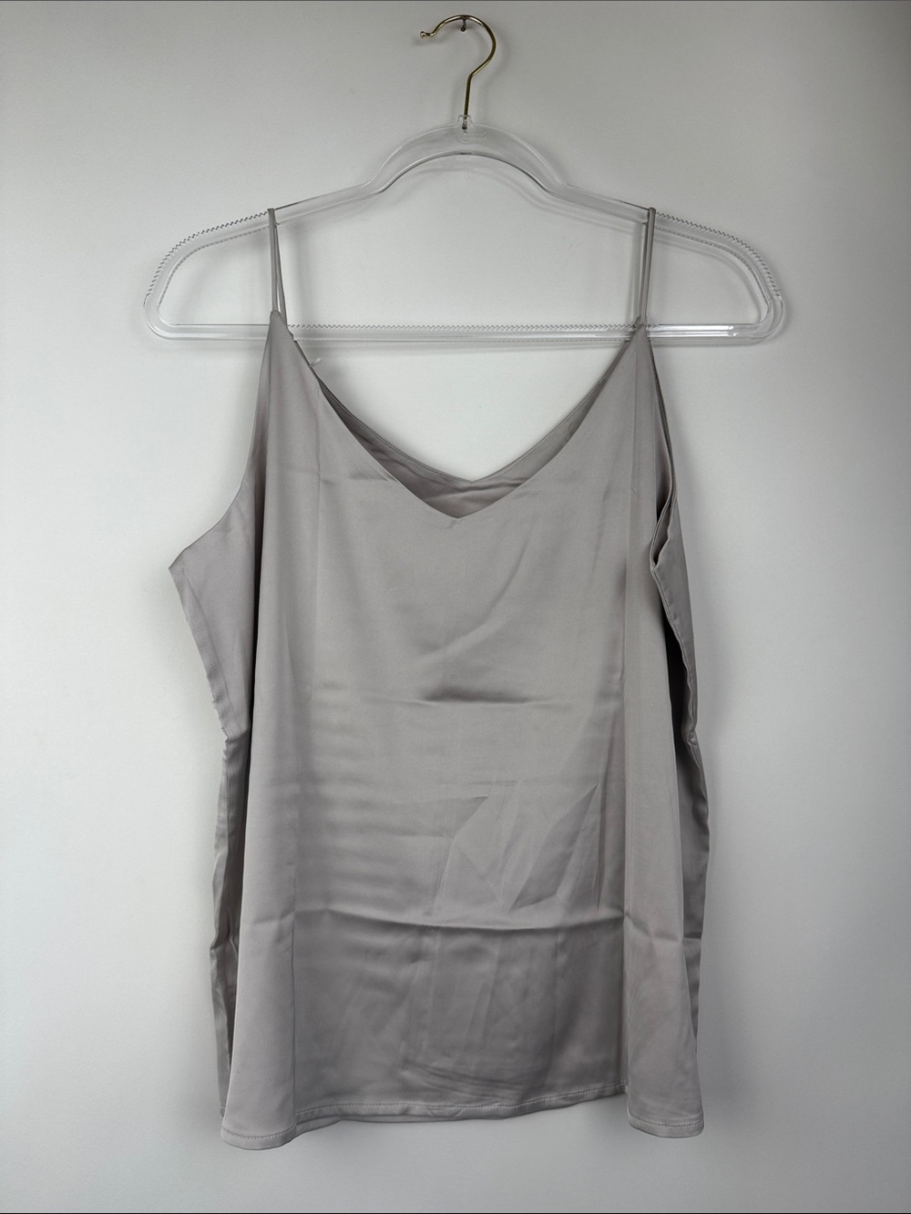 Wantschun Grey Silk Cami Camisole V-Neck Tank Top Size Large NWT - Picture 6 of 11